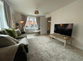 Long Stay, 3BR Home, Stratford, hotel di Shottery