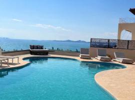 Seaview Villa Resort Lagonissi - Walk to Beach, hotel em Lagonissi