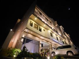 Emaar Rsoukh Hotel - فندق إعمار رسوخ، فندق في المدينة المنورة