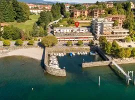 Great Lake View Artist's Apartment