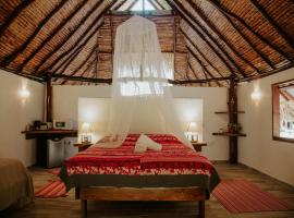 Fare Hau Lodge, hotel din Tahaa