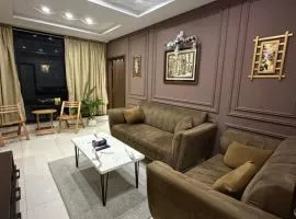 Noiré Luxury Apartments - Bahria Town Lhr