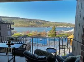 Rhein Hideaway I Balkon mit direktem Rheinblick I TG-Stellplatz inklusive