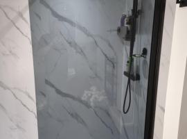 Cosy corner, hotel in Bare