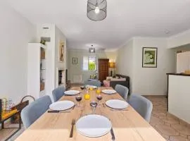 Villa La Dorada, Normandy
