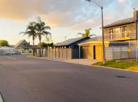 Goodwood Queens and Kings Guest House