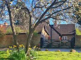 Stylish Open Plan Guest House 400sq ft Rutland