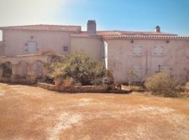 La Rose des Templiers, hotel a Exoudun
