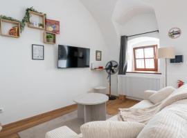 2 Room Apartment - 5 Guests - Ground Floor - Modern, hotel a Steyr
