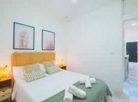 Estudio Rota Centro - Playa a 100 Metros, khách sạn ở Rota