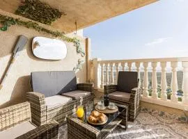 Casa Luna - Terraza con vistas , piscina y parking en Bolnuevo
