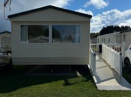 Crichtons Caravan at Haven Seton Sands, hotel en Port Seton