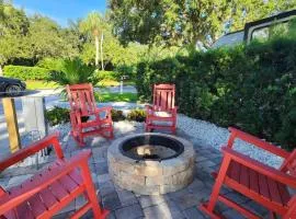 WATERFRONT RV Campsite at River Ranch! Full Hookup 430