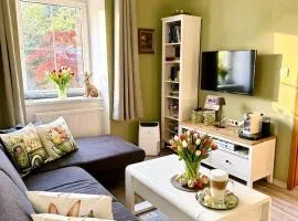 Nest Salzkammergut- Cozy Stay in Bad Aussee, Near Hallstatt - Garden & BBQ