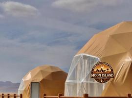 MOON ISLAND lUXURY CAMP, hotelli kohteessa Wadi Rum