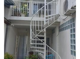 Simplicidade e localização privilegiada no coração de Adrianópolis em Manaus, hotel a Manaus