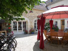 Les Mille et une Pierres, hotel económico em Mareuil-le-Port