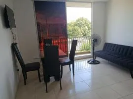 Apartamento con Aire y con Ventilador de tres habitaciones