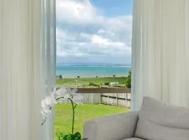 Bay Heights Bach - Karikari Peninsula Retreat