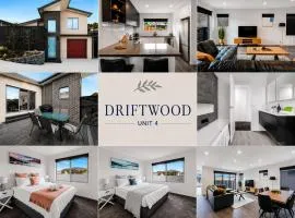 Villa 4 NEW 3Bed 2 Bath