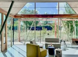 Modern Glass And Brick Retreat At Kronsee