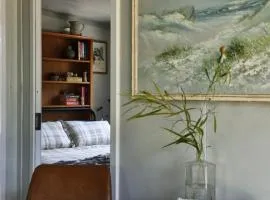 The Little House on Litchfield