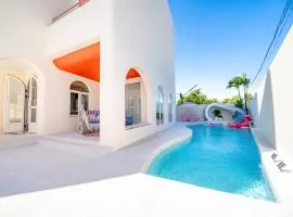 Candy House Private Pool Villa & KTV