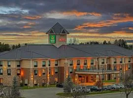 Quality Inn & Suites