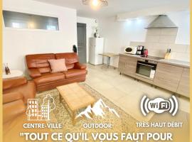 Gîte du Claret en plein cœur de Serres Wi-Fi, hotel a Serres