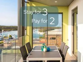 Ishtar Apartment 9- Best Water Views