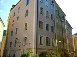 Guesthouse Mozart - Apartment House