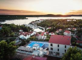 Villa Toma - Private Estate, khách sạn ở Milna