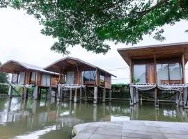 Saung Komando Ciwidey