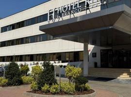 Hotel Rivo Timisoara、ティミショアラのホテル