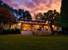 Luxury Country Retreat Hot Tub & Farm Views، فندق في دولستروم
