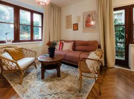 Charming Vintage Apartment with a Private Patio