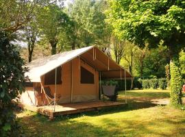Camping le Terriol - Onlycamp, hotel di Cajarc
