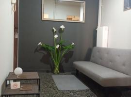 Nick sweat home agrinio, hotel i Agrinio