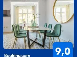 Living4Malaga Majestic Granada Street