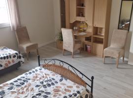 Basecamp18, hotel din Lommel