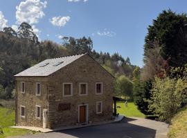 Casa Berbesa, Caserío en Asturias, viešbutis mieste Kastropolis