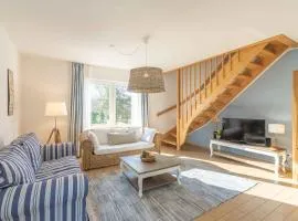 SEASIDE APARTMENTS - SUNNY BLUE