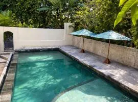 Kamasan Cottage By Reccoma