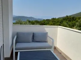 ELA Apartmani i sobe