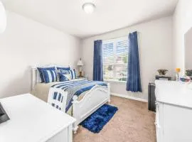 Cypress Landing Subdivision - Private Room in a Shared Home