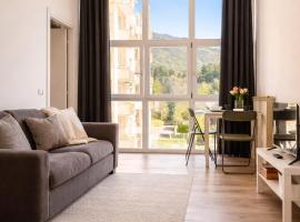 Casa Silvana - renovated, hotel em Como