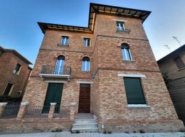Casa Buozzi Fano โรงแรมในฟาโน