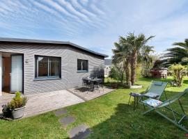Chalet Aux Portes De Goulet، فندق في Plouzané
