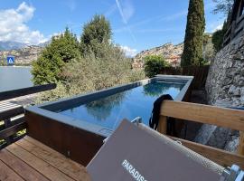 Hotel Paradiso Conca d'Oro, hotel v Torboli