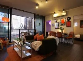 NYC in Docklands - 2BR Opp Marvel, Pool & Gym